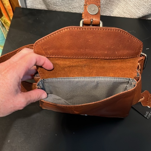 Genuine Leather Fanny Pack - Picture 4 of 5